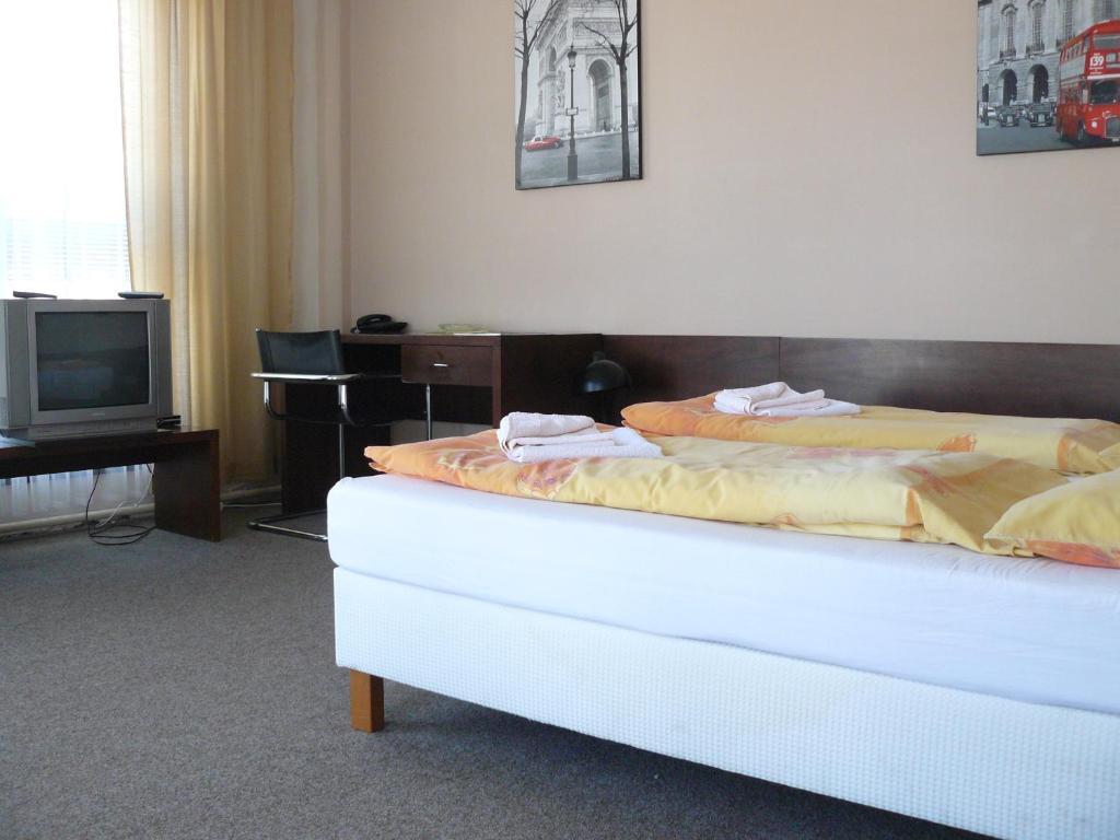Hotel Bila Ruze Brno Bagian luar foto